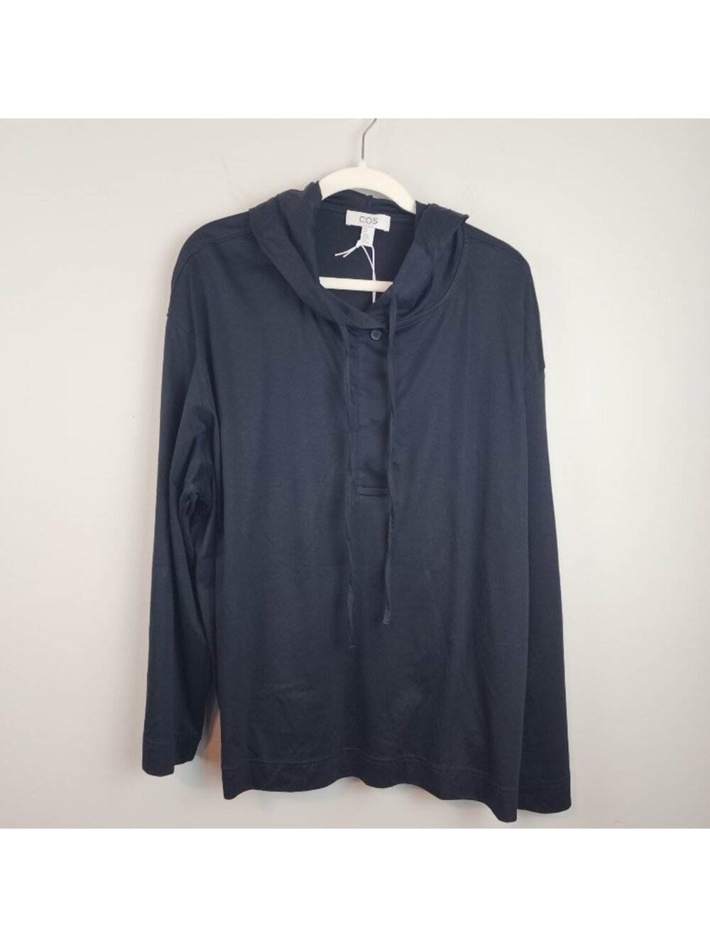 COS sz L women Black lightweight hoodie New Lagenlook